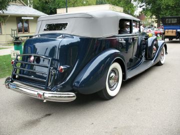 1937 Packard 1508 V-12 Conv  Sedan DaytonC 2011_218